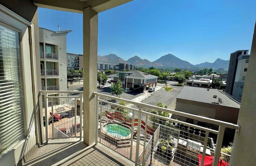 Downtown Salt Lake City Condo | Downtown Condo with Incredible Mountain Views