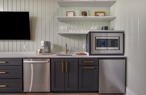 Fairhope Cottage | Downtown Cottage Hideaway Studio