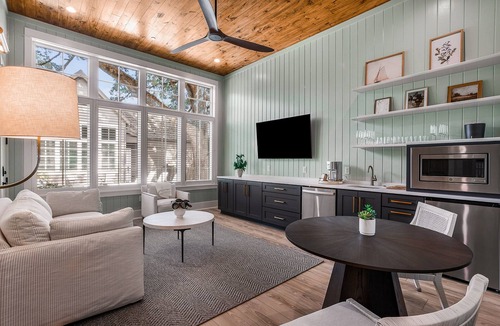 Fairhope Cottage | Downtown Cottage Hideaway Suite G