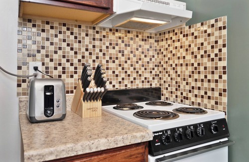 Garden District House | Downtown Garden District Condo - blocks from DT