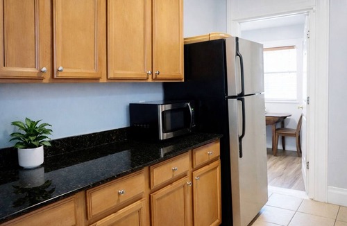 Downtown Salt Lake City Apartment | Downtown Gem King Bed Fast WIFI
