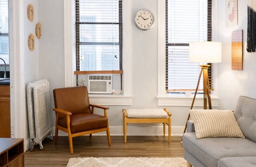 Downtown Salt Lake City Apartment | Downtown Gem King Bed Fast WIFI