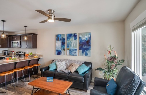 Sandpoint House | Downtown location, close to Lake, restaurants, and bars!