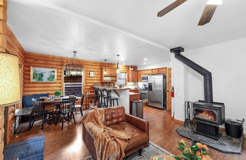 McCall House | Downtown, pet-friendly, hot tub, game room