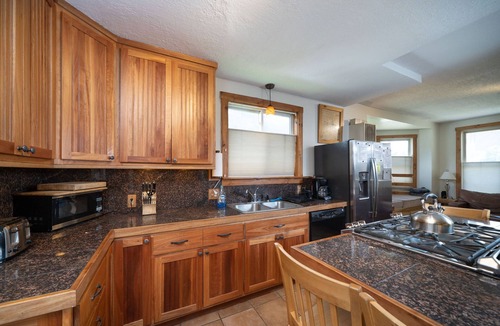 Silverton House | Downtown Silverton Historic Mountain Home, White Wolf Haus