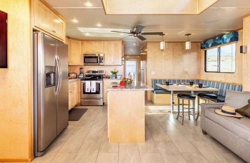 Wahweap Boat Rental | Drift, Dream, Discover: Your Houseboat Adventure Awaits!