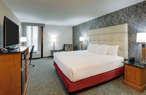 Springfield Hotel | Drury Inn & Suites Springfield IL