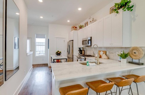 Hillsboro West End House | Dual Rooftop Views | Walkable Hillsboro Village