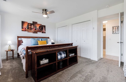 Dundee House | Dundee Hills Haven | King Suite, Sauna & Views
