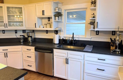 Dundee House | Dundee Hills - Villa Noir