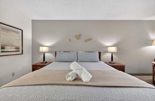 Manitou Springs House | Eagle Motel Suite 224