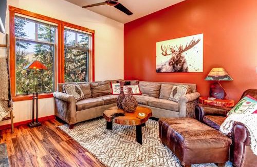 Salt Lake Mountain Resorts Apartment | Eagle Springs East 101: Red-wing Suite