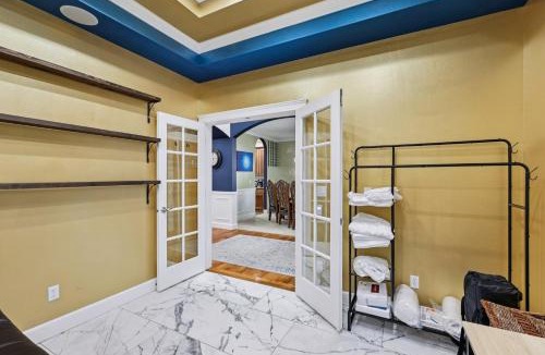 Mount Vernon House | Eaglemont Golf Course Peaceful Retreat