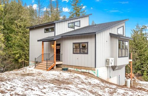 Sandpoint House | Eagles Nest