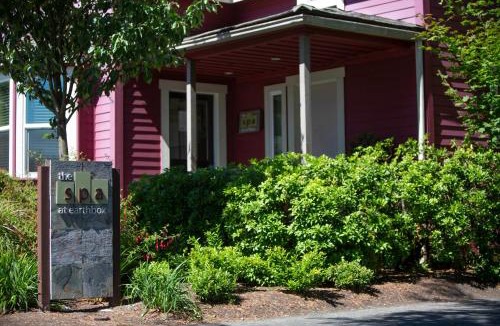 Friday Harbor Hotel | Earthbox Inn & Spa