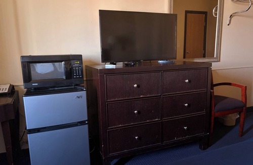 East Grand Forks Hotel | East Grand Inn Grand Forks ND I 29
