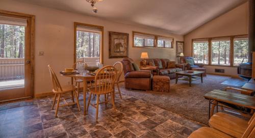 Sunriver House | East Park - Unit 9