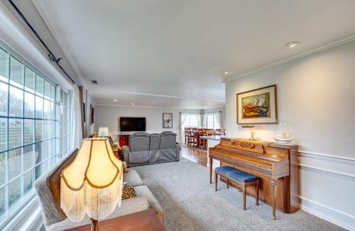 East Wenatchee House | East Wenatchee Home ~ 2 Mi to Columbia River!