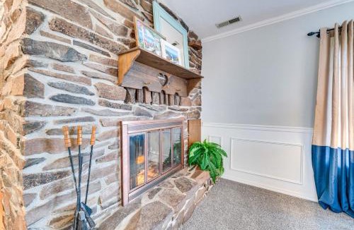 East Wenatchee House | East Wenatchee Home ~ 2 Mi to Columbia River!