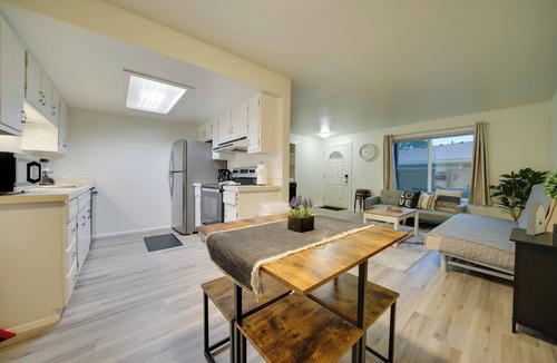 Lake Hills Cottage | Eastside Tech Hub Home Base Near I-90 & Factoria!