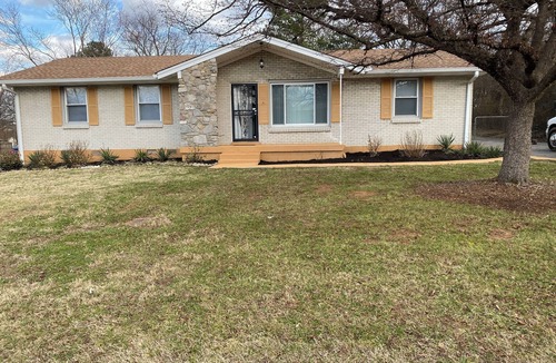 Nashville House | Easy access~3BR/3 baths FAST Access to downtown minutes from Nashville airport