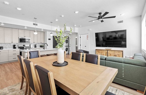 St. George Condo | Easy Escape Stay for 8