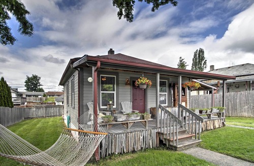 Eatonville House | Eatonville House w/ Fire Pit < 4 Mi to Ohop Lake!