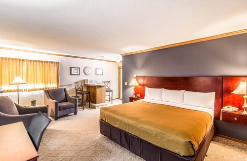 Valley City Hotel | Econo Lodge Valley City