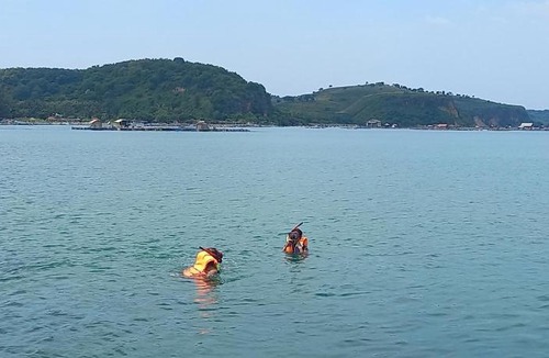 Weiser House | Ekas beach floating homestay