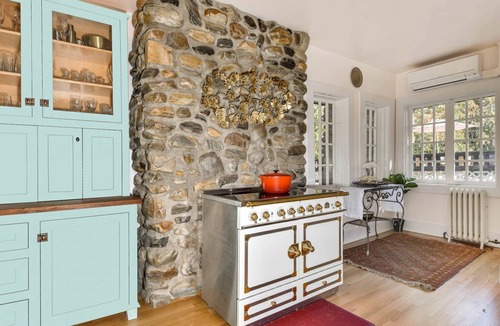 Metaline Falls Cabin | Elegance by the River: Classic Rental with Scenic Views in Metaline Falls, WA