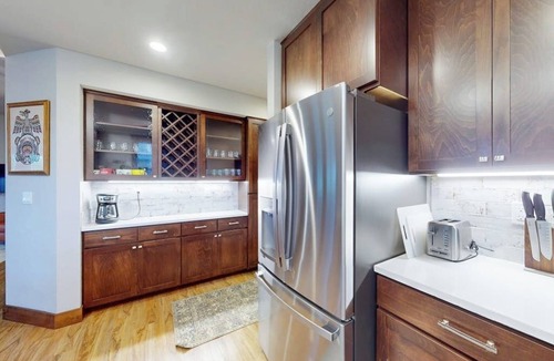 Dover Bay Condo | Elegant, newer, 1st-floor condo with private hot tub - steps to resort marina