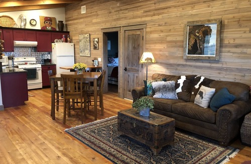 Livingston House | ELEGANT PARADISE TERRACE plus bonus
