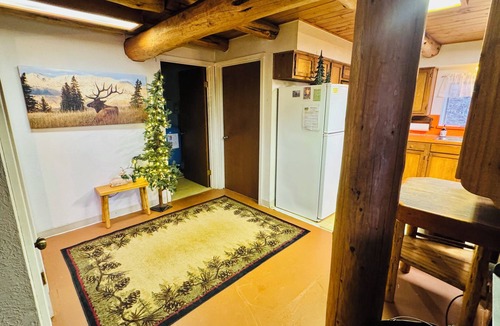 Dixie House | Elk City Escape - Amazing Views, Elk, & Wildlife