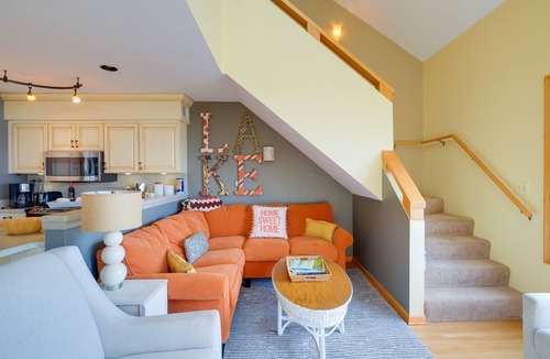 Elk Rapids Condo | Elk Rapids Condo w/Balcony Overlooking Elk Lake!
