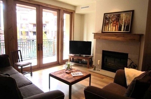 Elkhorn Village Condo | Elkhorn Springs Condo with Elkhorn Amenities