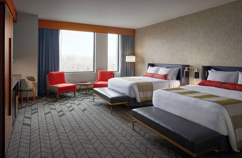 Eastside Hotel | Emerald Queen Hotel and Casino - Tacoma