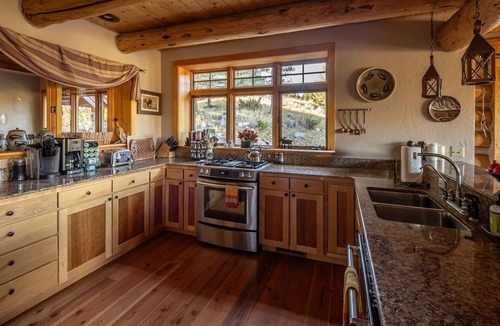 Skywood Preserve House | Enchanting Private Mountain Sanctuary! Spectacular Views