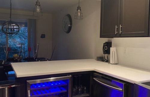 Phoenix House | Enjoy a relaxing vacation in wine country!