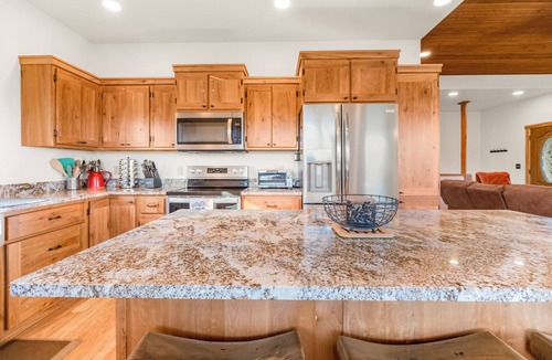 Rexford House | Enjoy the Rock Lot in Rexford, Montana