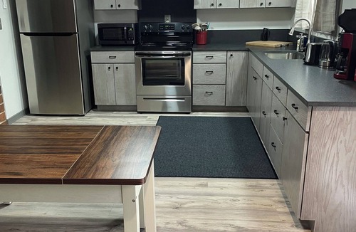 Forks House | Enjoyable 3-bedroom house in quaint Forks for your getaway.