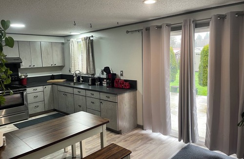 Forks House | Enjoyable 3-bedroom house in quaint Forks for your getaway.
