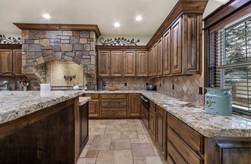 Meridian House | Entertainment Castle With Theatre Room!