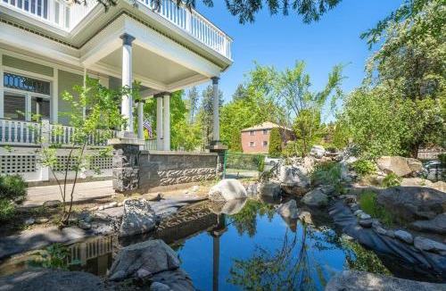Spokane Apartment | Entire 2nd and 3rd level of Spacious Historic Home