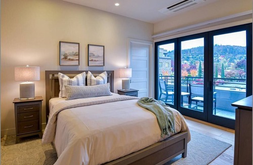 Historic Downtown District Cabin | Entire 2nd floor of Plaza North with 3 separate suites each with its own kitchen and bedrooms.