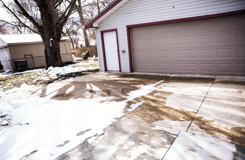Romulus House | Entire 3 Bedroom Home. Newly renovated & Furnished