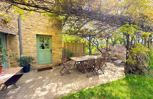 Montoillot House | Entire gîte, Le Bourguignon
