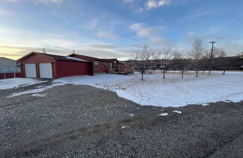 Boulder House | Entire home in Boulder, MT The Boulder House
