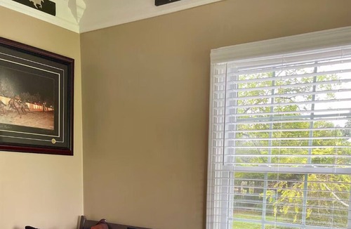 Stamping Ground House | Equestrian Dreams 20 minutes from the Horse Park!