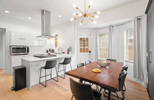 East Central House | Era & Edge | 3BR Victorian at 9th & 9th, Yard, Dog