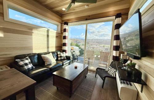 Escalante House | Escalante Escapes Tumble Weed- Bunk Escape